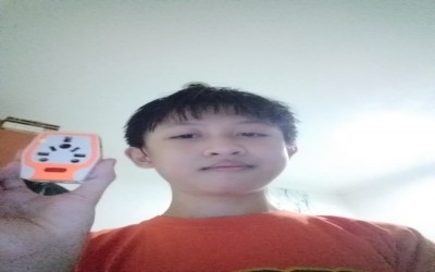 Khalid Siswa Mempersentasikan komponen-komponen listrik apa saja sih yang harus diwaspadai